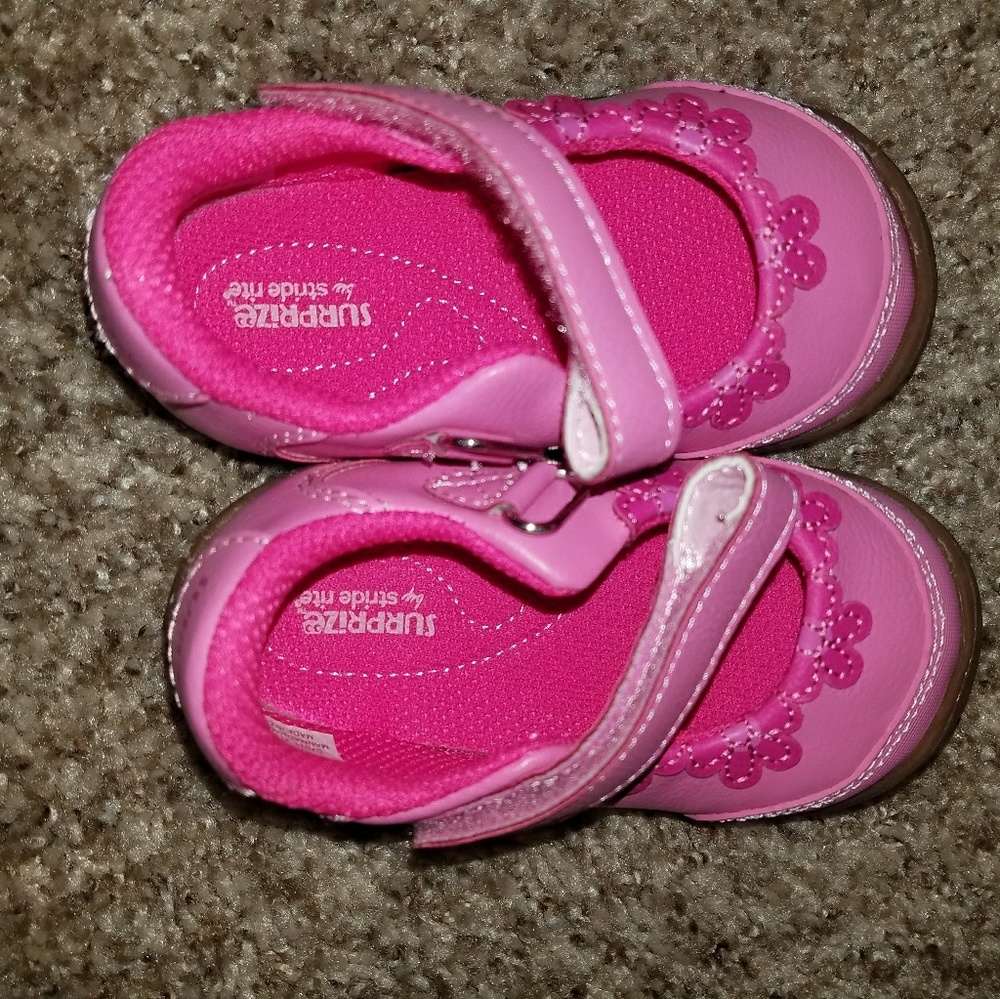 NWOT pink Surprise by Stride Rite Mary Janes
